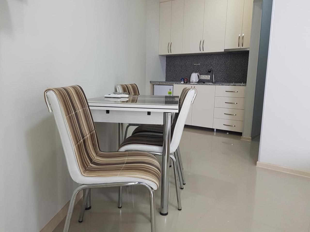 Sky-G Sea View Apartment Batumi Luaran gambar
