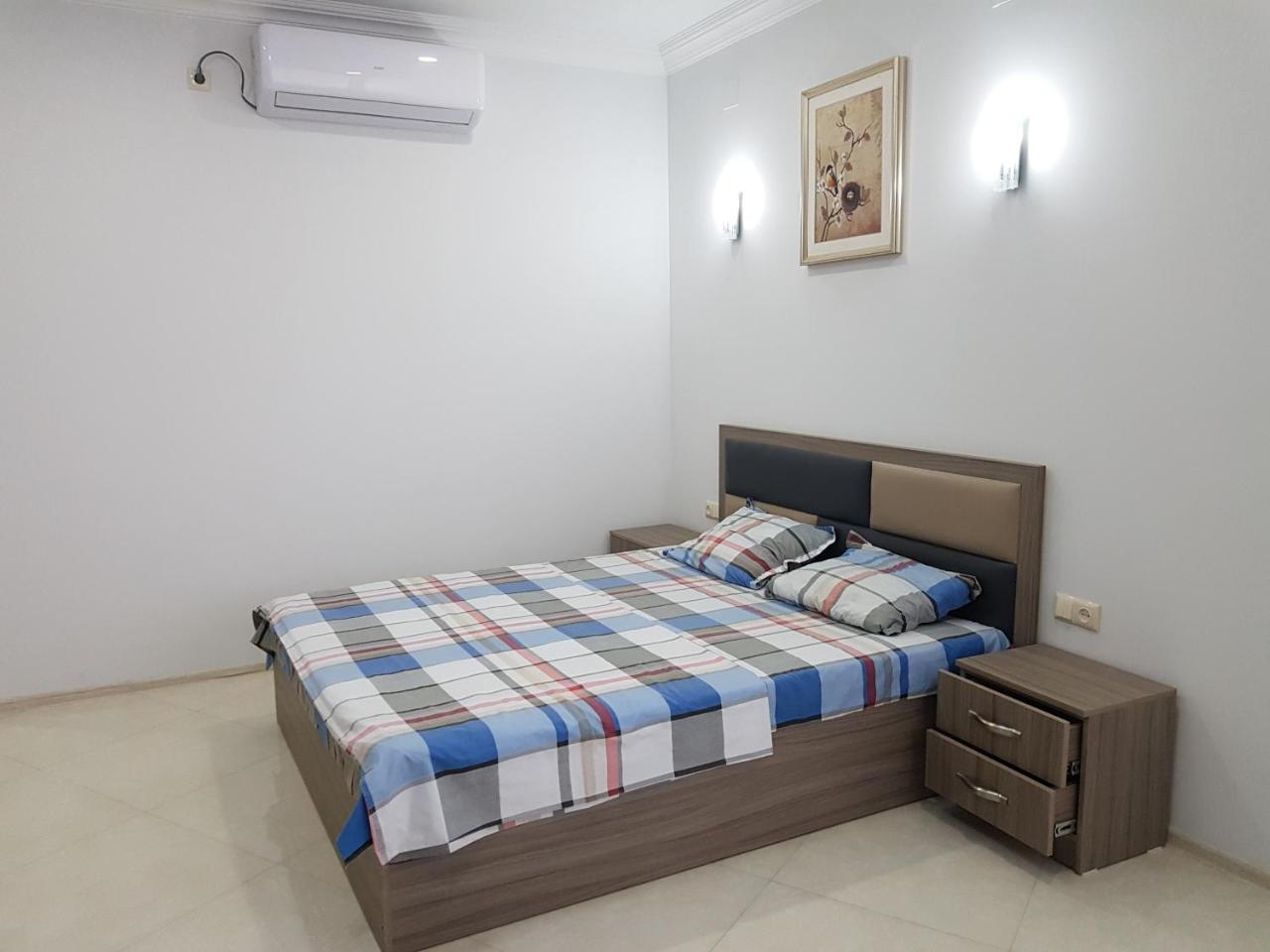 Sky-G Sea View Apartment Batumi Luaran gambar