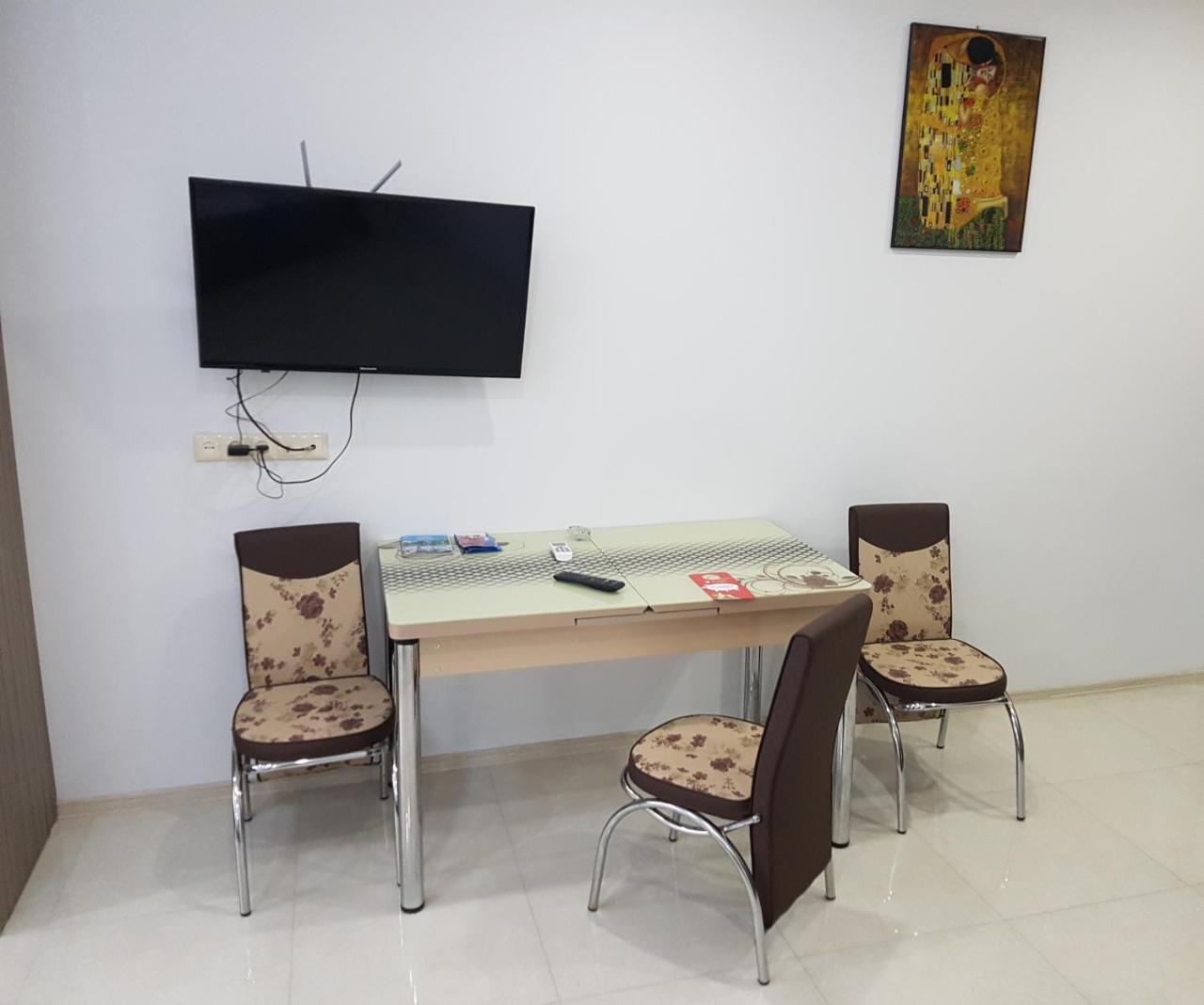 Sky-G Sea View Apartment Batumi Luaran gambar