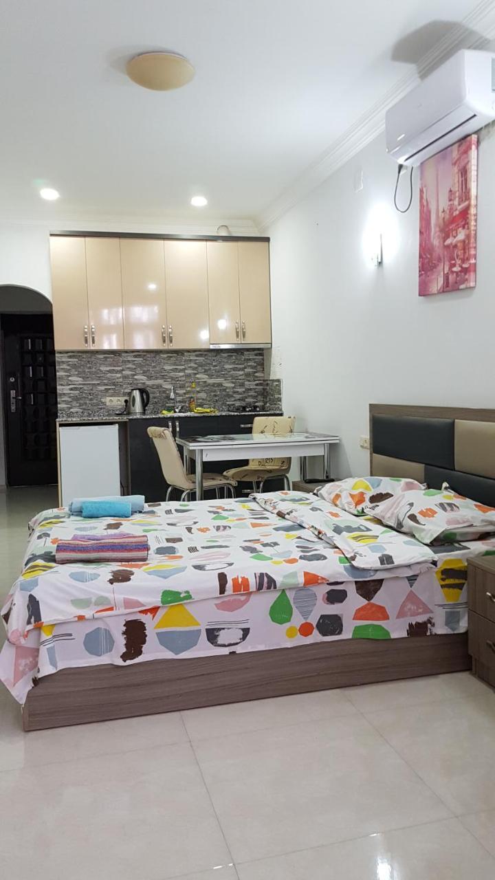 Sky-G Sea View Apartment Batumi Luaran gambar