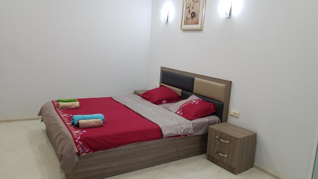 Sky-G Sea View Apartment Batumi Luaran gambar